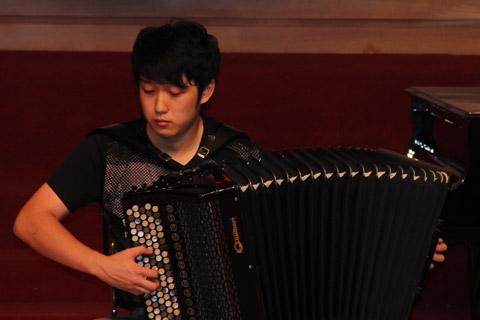 Xue Dong