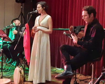 Phil Carroll performs at Ceres olive oil festival