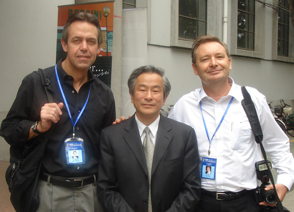 Kevin Friedrich (then CIA President), Prof. Li Wei Ming (then Professor of Xiamen University) and Harley Jones at the 2006 Shanghai Accordion Festival.