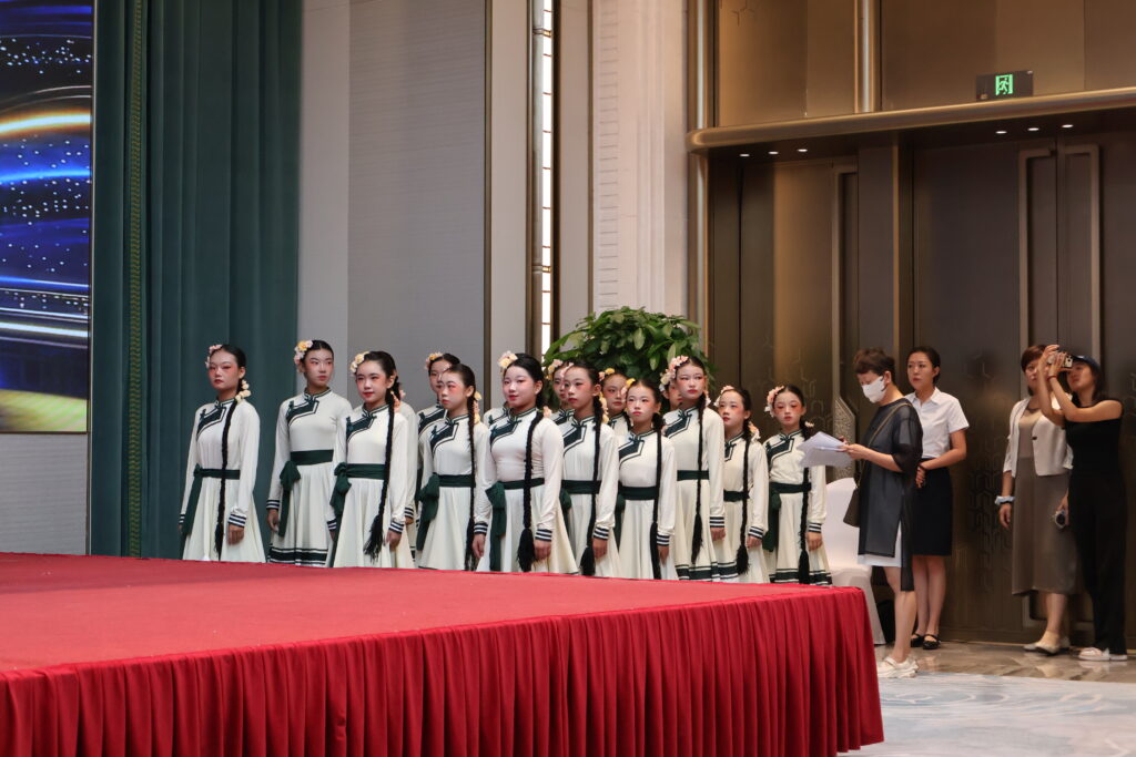 Cultural young people performance