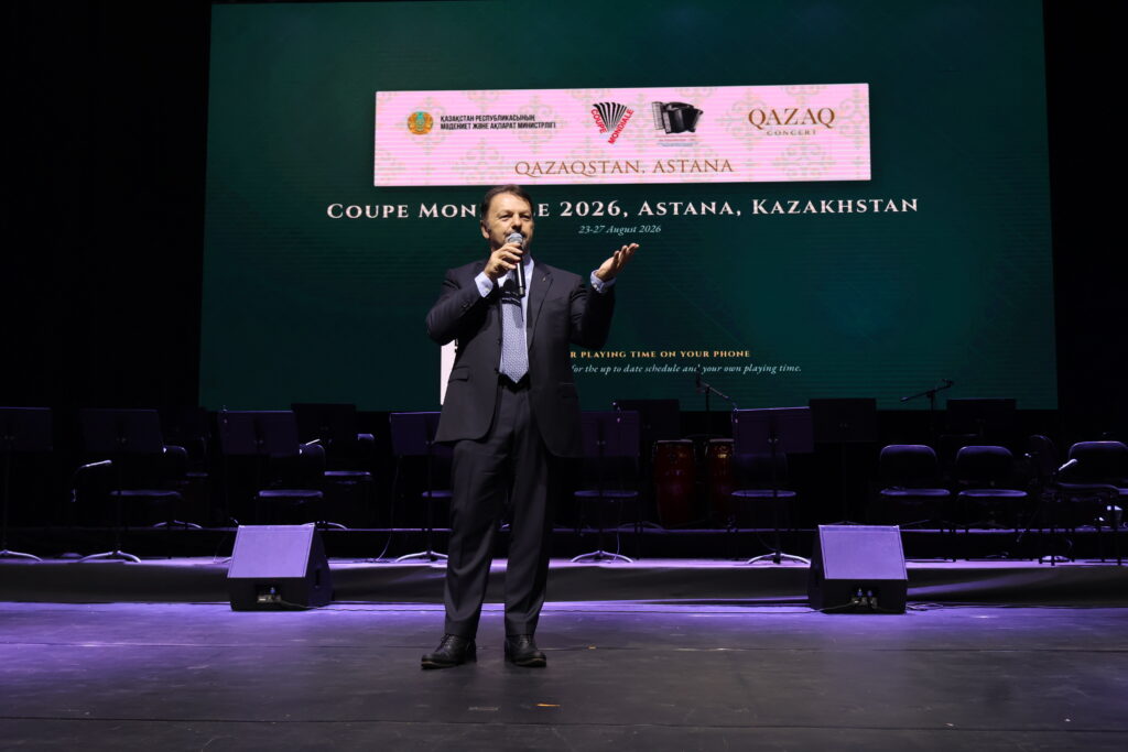 Mirco Patarini welcomes all the candidates, teachers and parents to Astana.